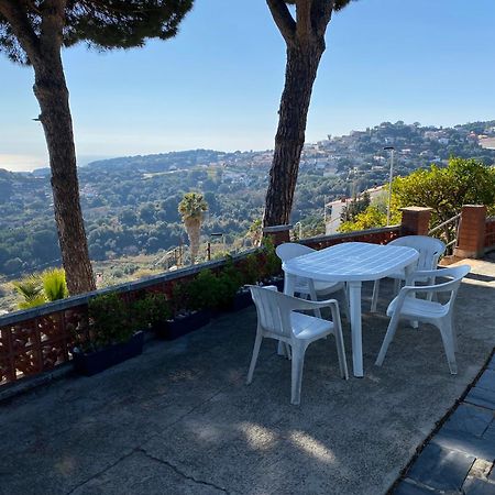 Villa Catalina - Vistamar Sant Cebrià de Vallalta 外观 照片